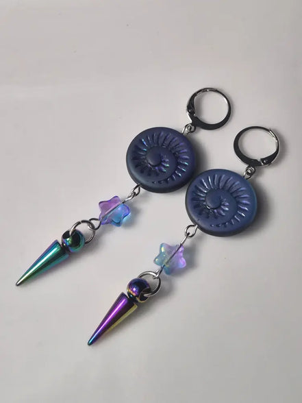 Mystic Shell Spike Ohrringe – Edelstahl- Rainbow & Grün - Ohrringe
