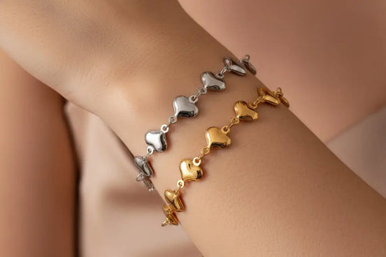 Solvaris-Heart Embrace Bracelet-Edelstahl Gold & Silver - Armbänder