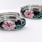 Enamel Ohrringe Schwarz