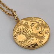 Edelstahl-Sonnenanhänger mit Goldkette