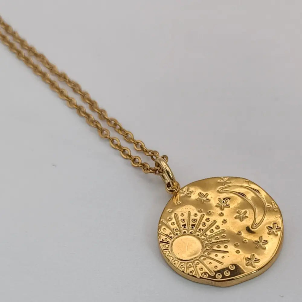 Edelstahl-Sonnenanhänger mit Goldkette